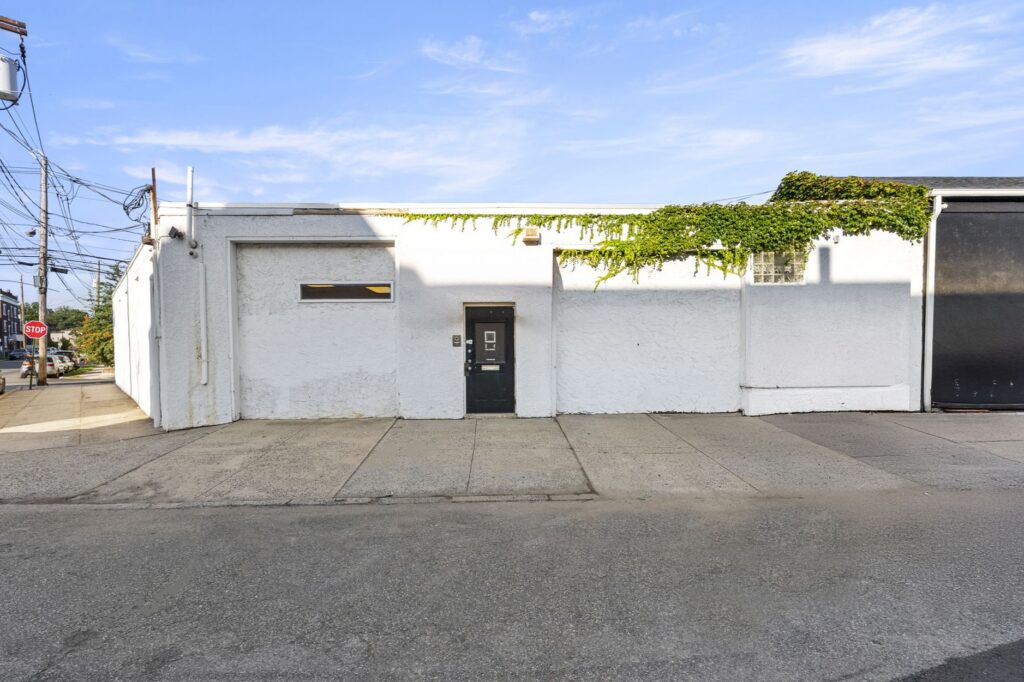 1160 Chestnut Street, Elizabeth, NJ 07201